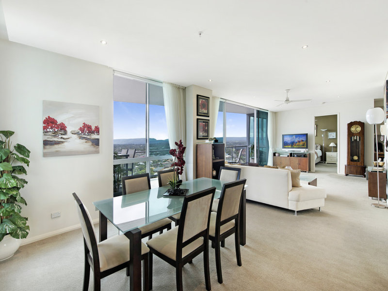 1 Como Crescent, Southport, Qld 4215 Property Details