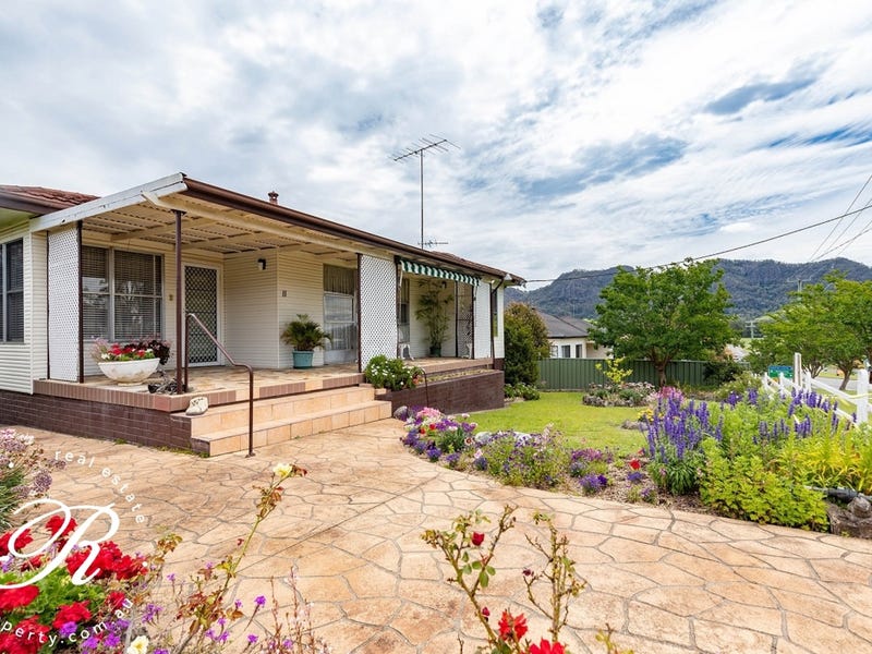 11 Philip Street, Gloucester, NSW 2422 Property Details