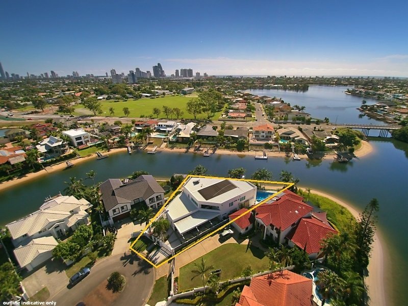 40 Cessnock Close, Mermaid Waters, QLD 4218