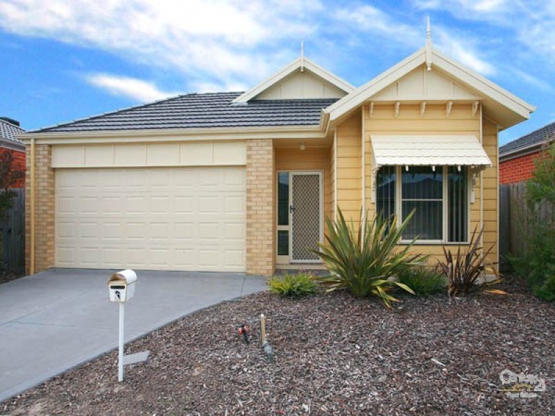 6 Bolderwood Place, Lynbrook, Vic 3975 Property Details