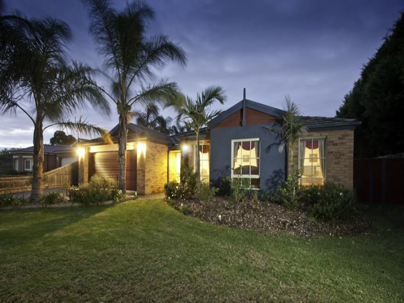 9 Hampton Court, Beaconsfield, VIC 3807
