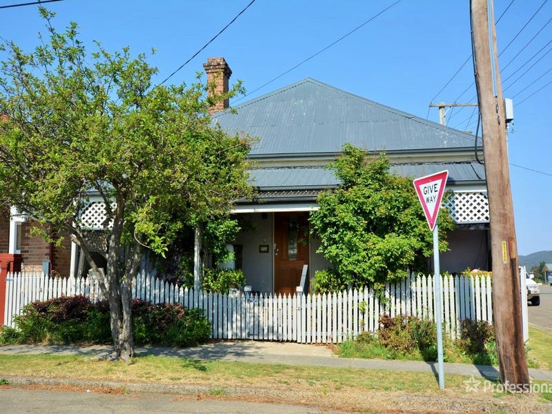 46 Hayley Street, Lithgow, NSW 2790 Property Details