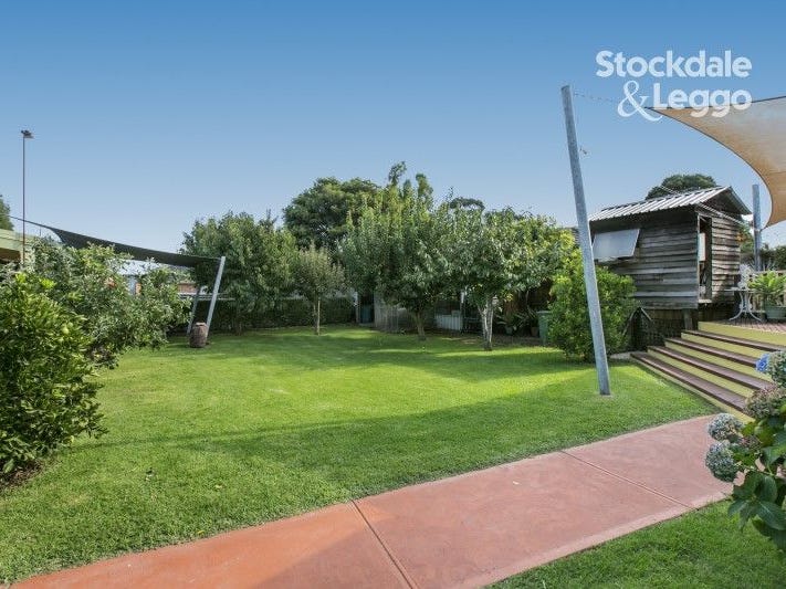 4 HAREWOOD STREET, Tooradin, Vic 3980 Property Details
