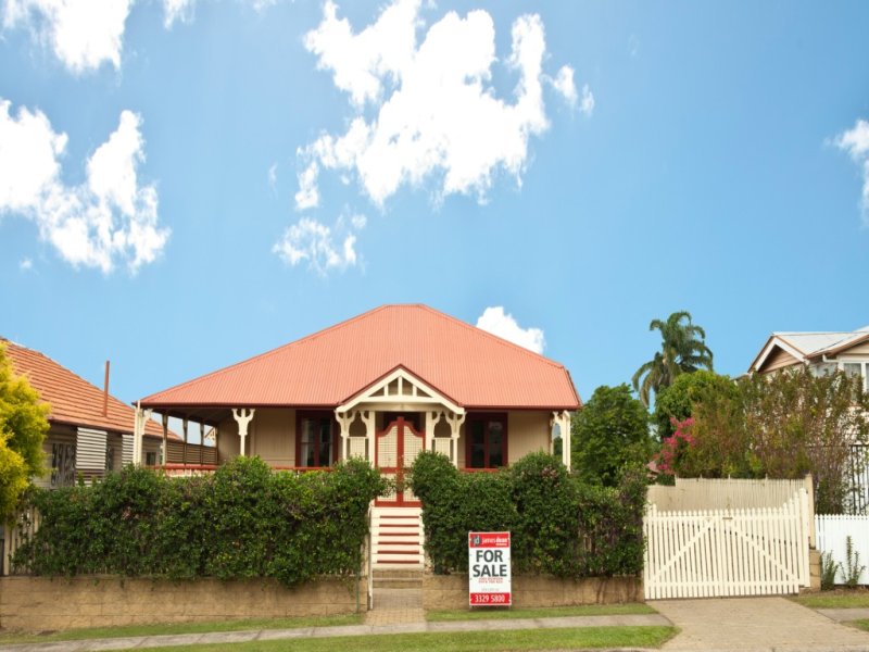 70 Glenora Street, Wynnum, Qld 4178 Property Details