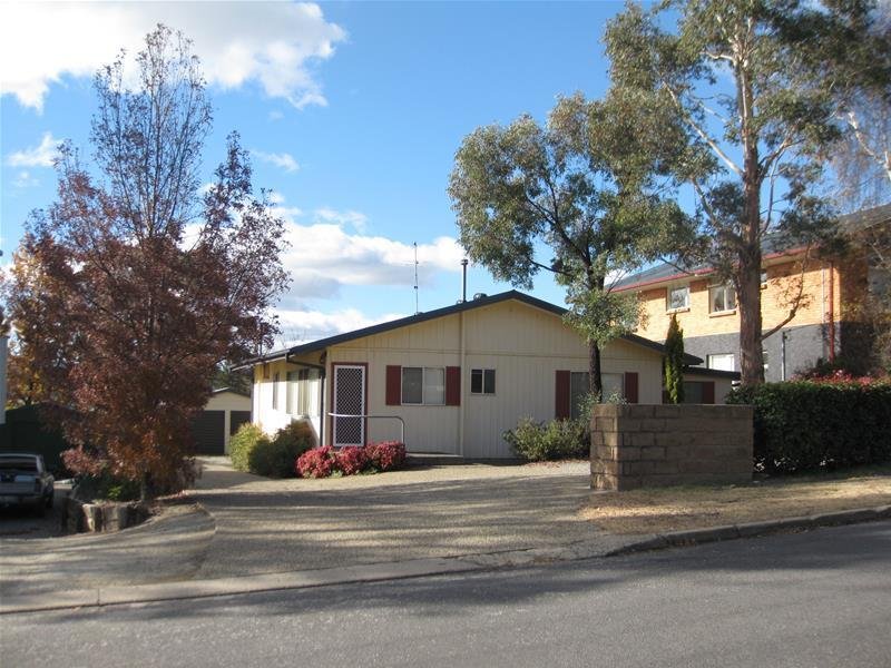 2/19 Ingebyra Street, Jindabyne, NSW 2627 Property Details