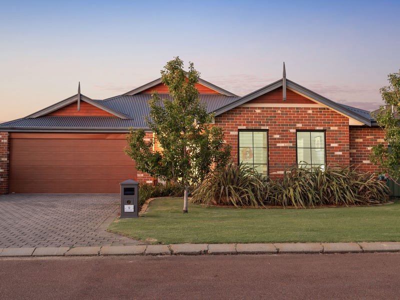 9 Grampian Cres, Aubin Grove, WA 6164