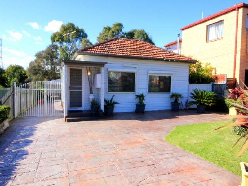 143 Noble Avenue, Greenacre, NSW 2190 Property Details