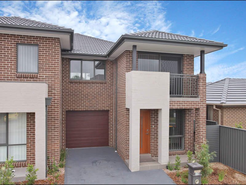 17B Meredith Avenue, Ropes Crossing, NSW 2760