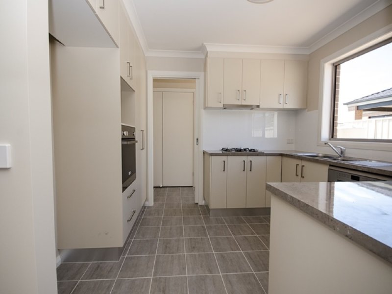 12 Daintree Way, West Wodonga, VIC 3690