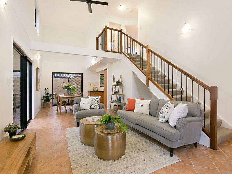 1/49 Clydesdale Avenue, Annerley, Qld 4103 Property Details