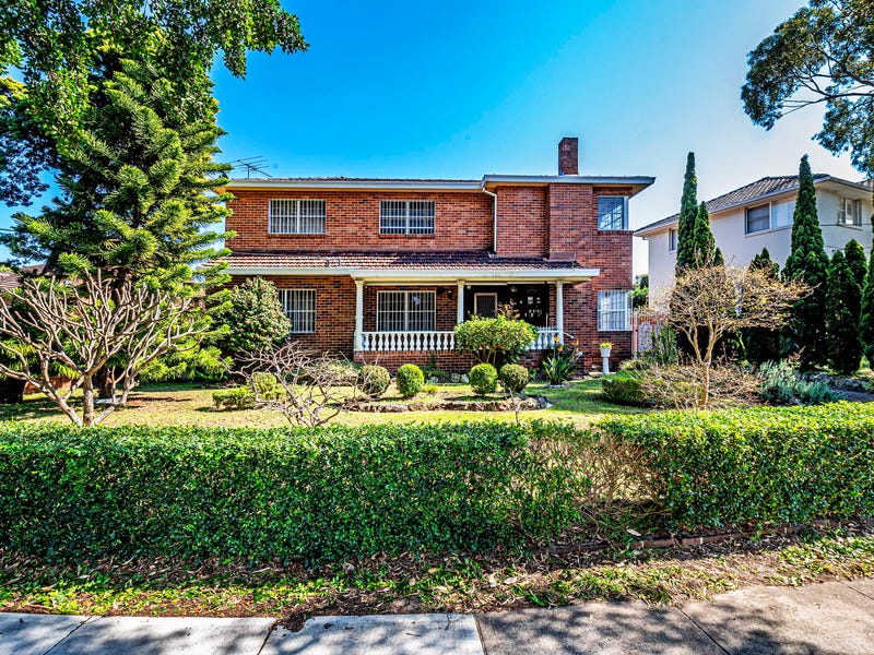 3 Prince Edward Circle, Pagewood, NSW 2035