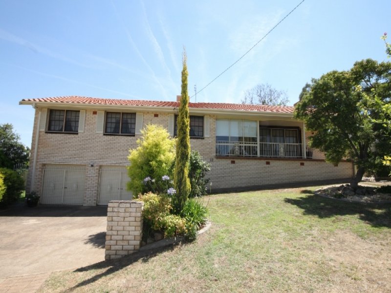 19 Churchill Avenue, Kooringal, NSW 2650 Property Details