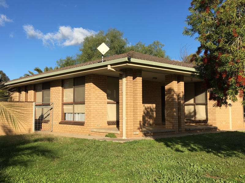 28 Commercial Street, Walla Walla, NSW 2659