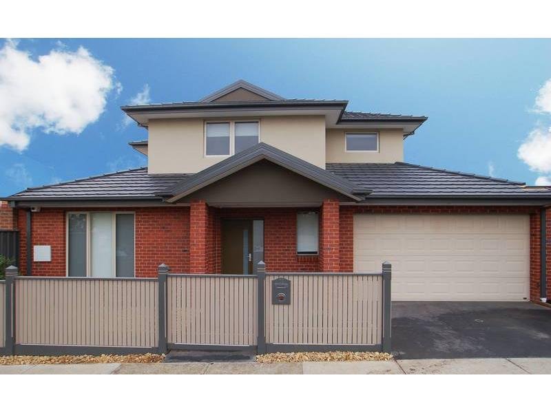 18 Willett Avenue, Oak Park, VIC 3046