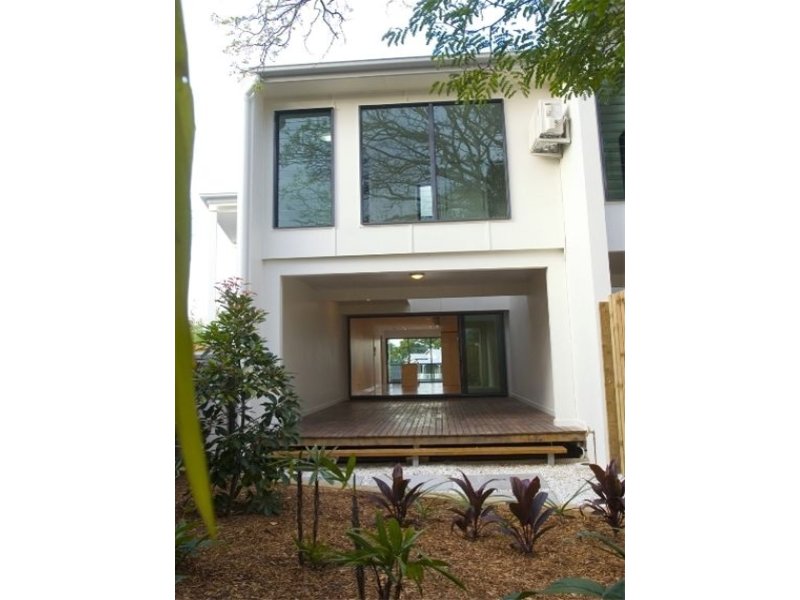 3/38 Apollo Road, Bulimba, Qld 4171 Property Details