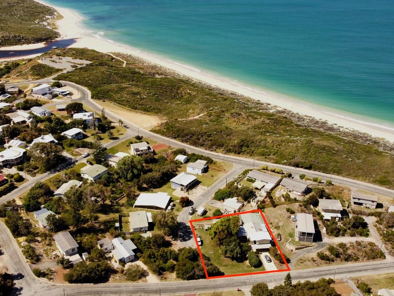 14 Fraser Street, Guilderton, WA 6041 Property Details