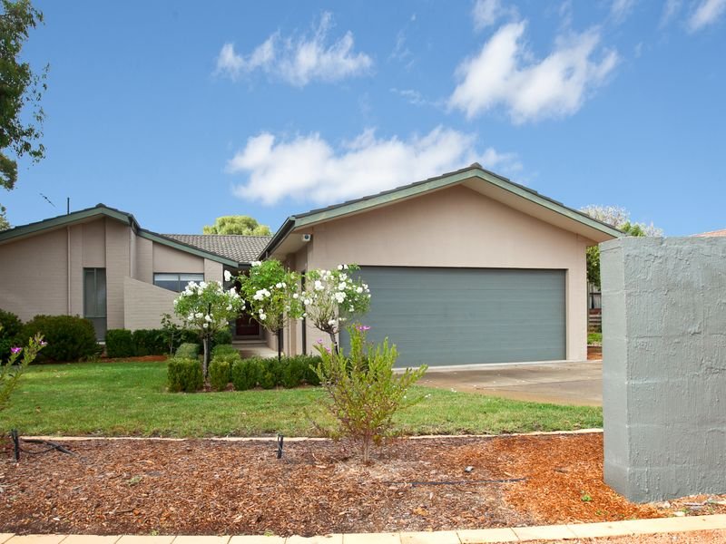 16 Pasmore Close, Kaleen, ACT 2617 Property Details