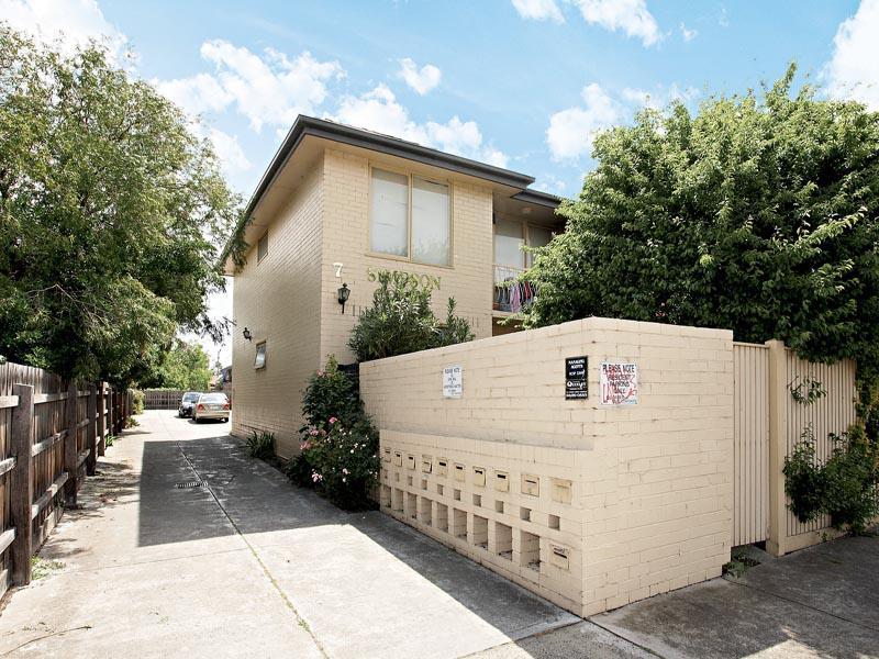 3/7 Simpson Street, Northcote, Vic 3070 Property Details