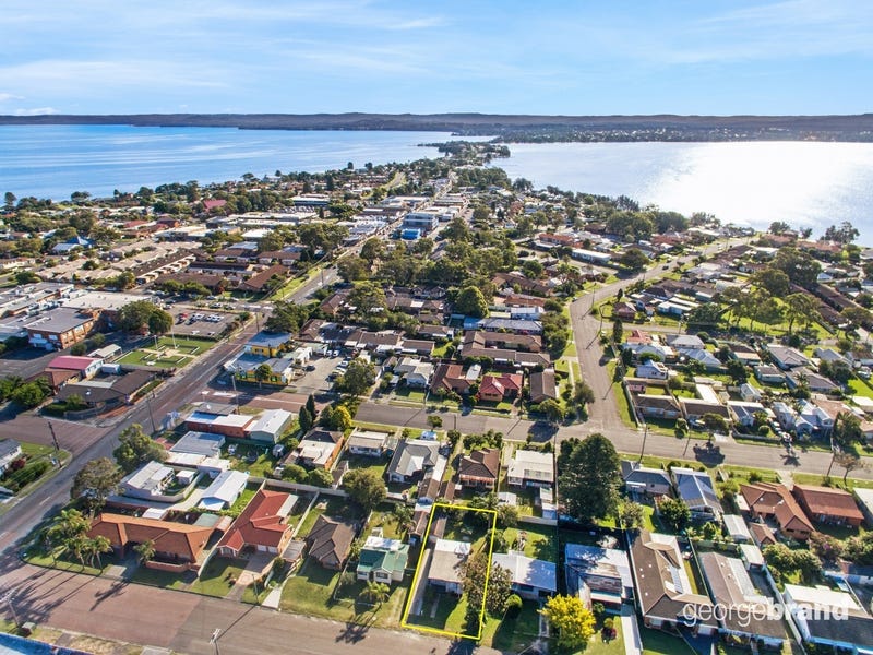 8 Glenavon Street, Toukley, NSW 2263 Property Details