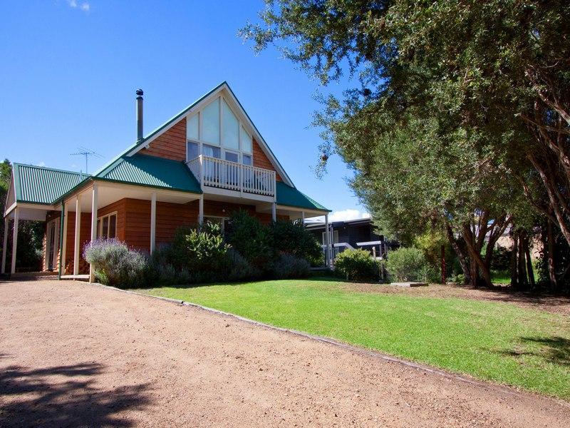 24 Avon Road, Rye, VIC 3941