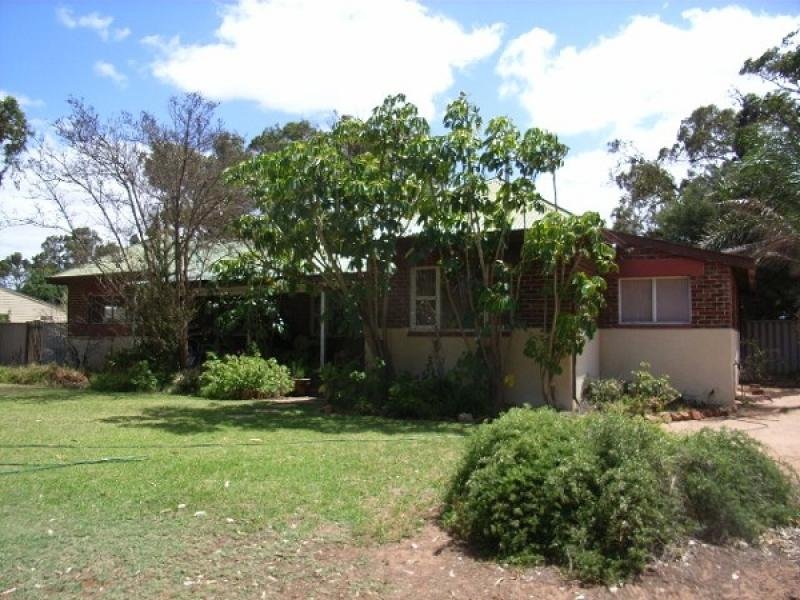 263 Edward Road, Meru, WA 6530