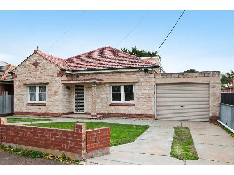 17 Grosvenor Street, Glandore, SA 5037