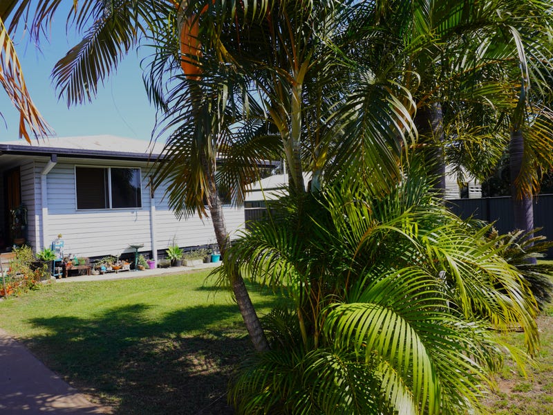 1 Macarthur Street, Moranbah, Qld 4744 House for Rent