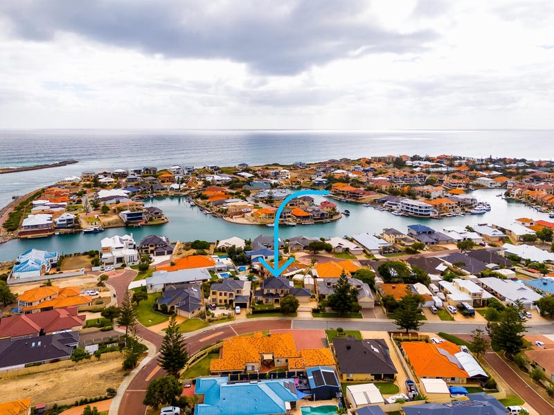 6 Batavia Ave, Wannanup, WA 6210 House for Sale