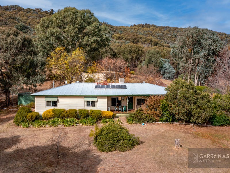 111 Gibbs Lane, Moyhu, Vic 3732 Lifestyle for Sale