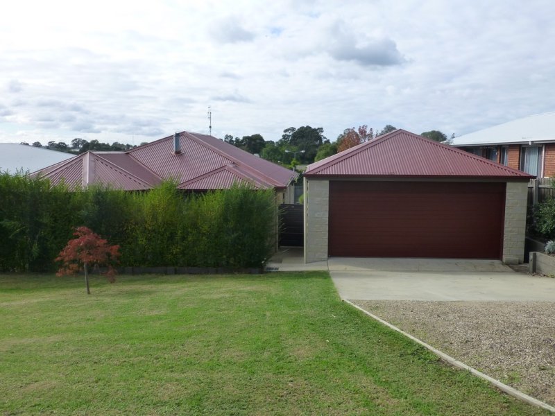 31 Riley Street, Bairnsdale, Vic 3875 Property Details