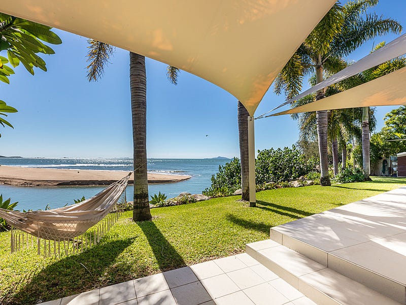 46 Beach Road, Dolphin Heads, QLD 4740