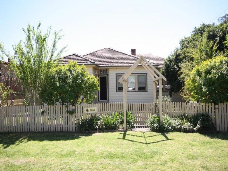 1 Pelerin Ave, Singleton, NSW 2330 Property Details