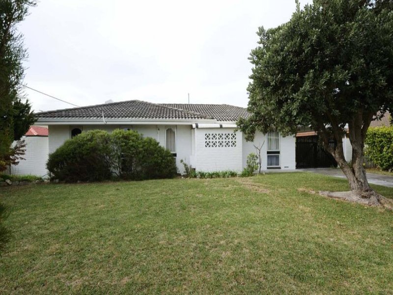 4 Wilgerup Place, Hillman, WA 6168 Property Details