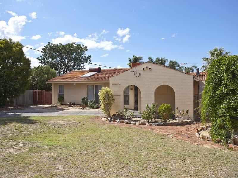 45 Connaught Street, Forrestfield, WA 6058