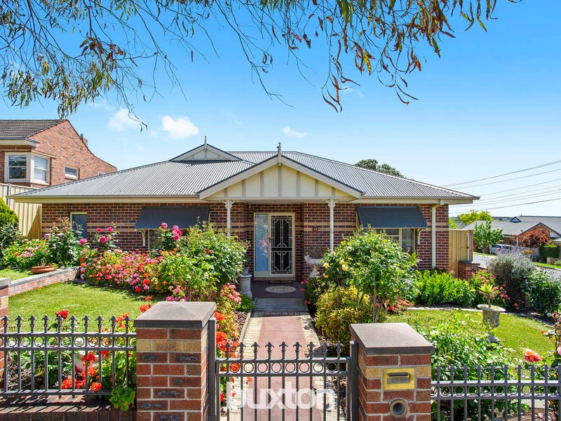 24 Roslyn Road, Belmont, Vic 3216 Property Details