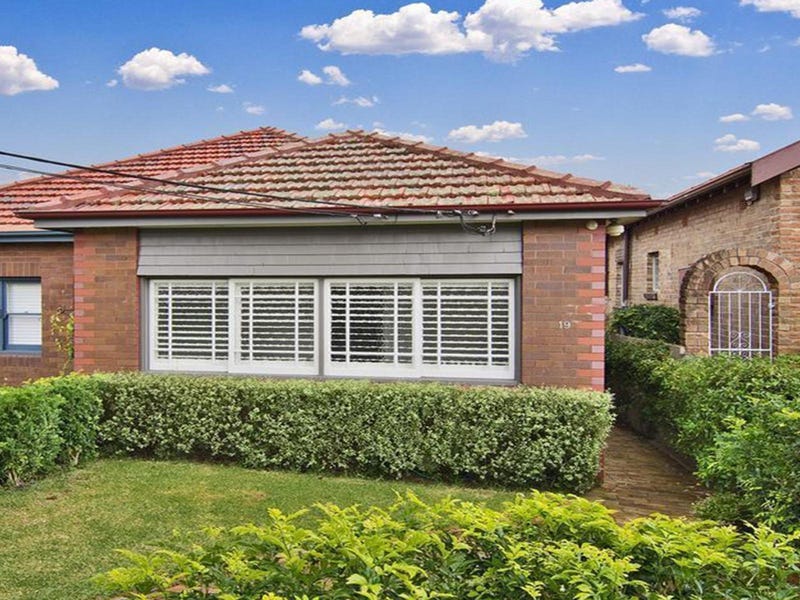 19 Macmahon Street, North Willoughby, NSW 2068