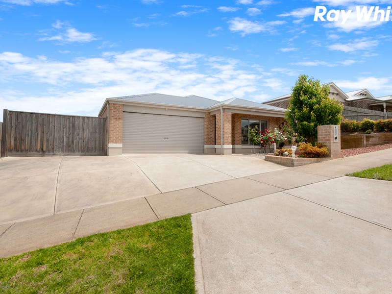 9 Ajax Street, Drouin, VIC 3818