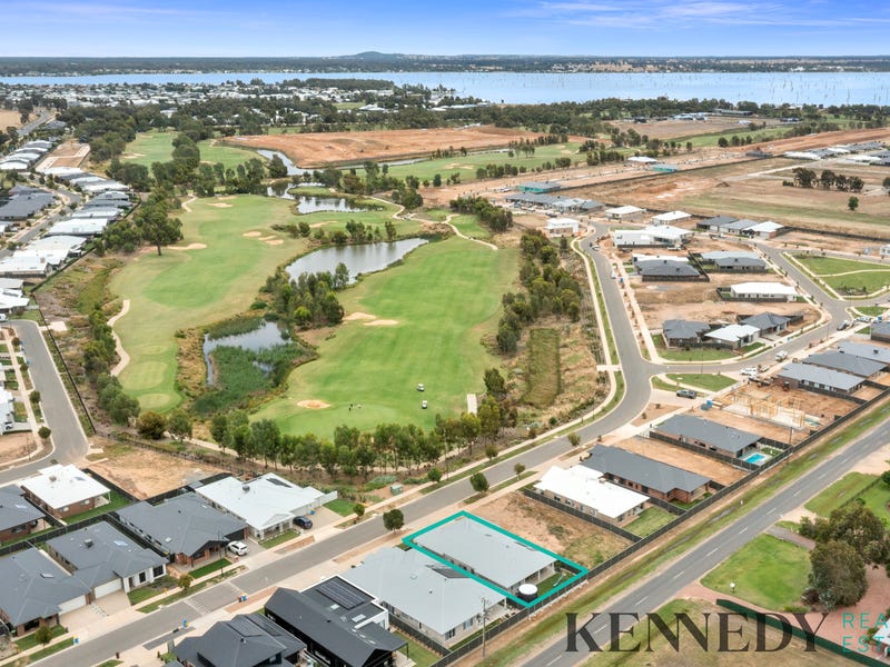 34 Peter Thomson Circuit, Yarrawonga, Vic 3730 House for Sale