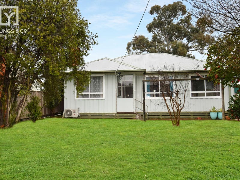 11 Stonehaven Rd, Tatura, Vic 3616 Property Details