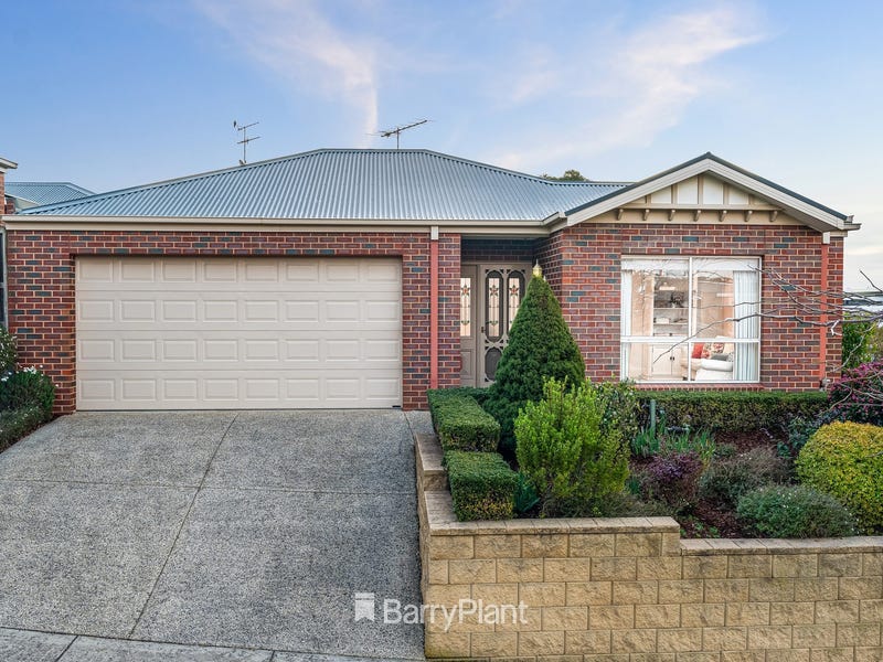 2 Clydesdale Way, Highton, Vic 3216 Property Details