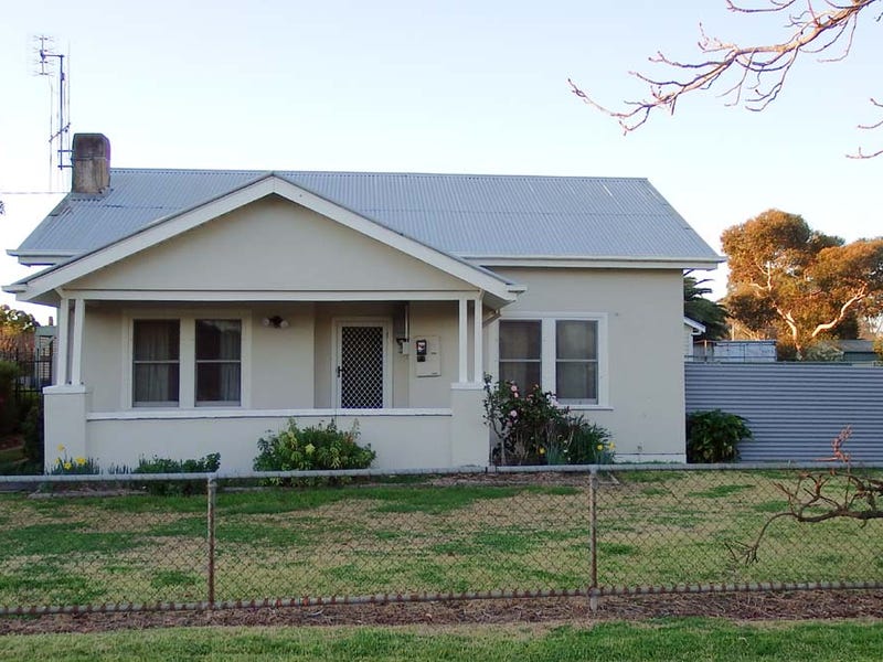 21 Kennedy Street, Euroa, Vic 3666 Property Details