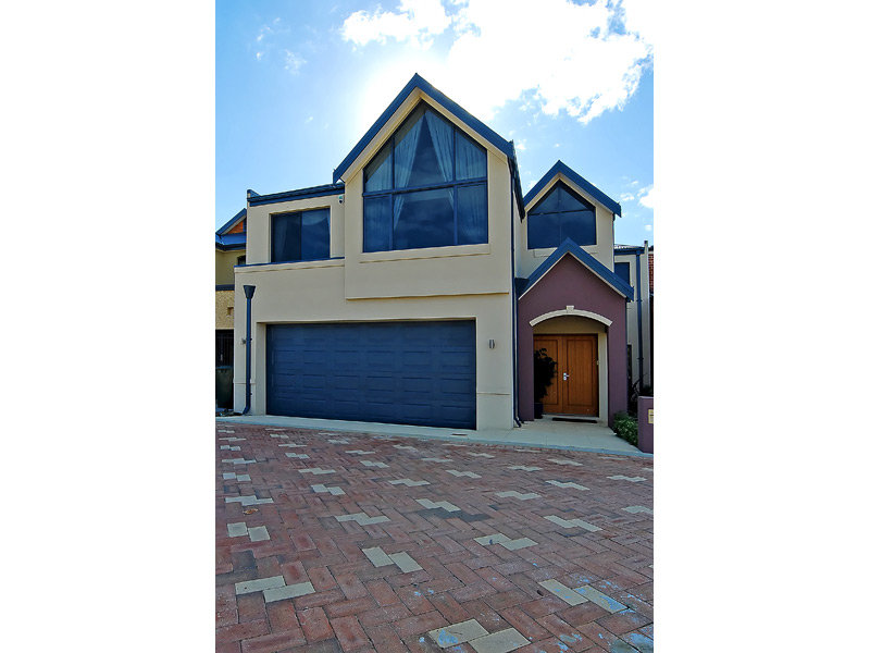 85 Roselea Boulevard, Stirling, WA 6021