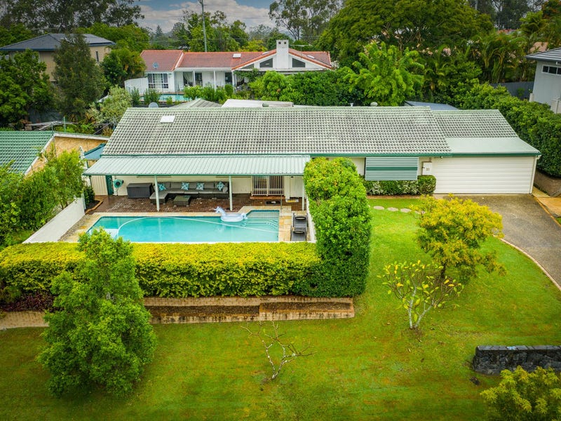 30 Gleneagle Street, Kenmore, Qld 4069 Property Details