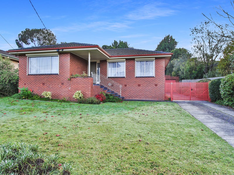 35 Winyard Drive, Mooroolbark, VIC 3138 - realestate.com.au