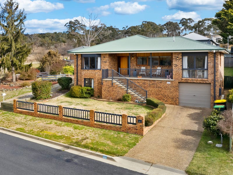 19 Neuss Avenue, Cooma, NSW 2630 Property Details