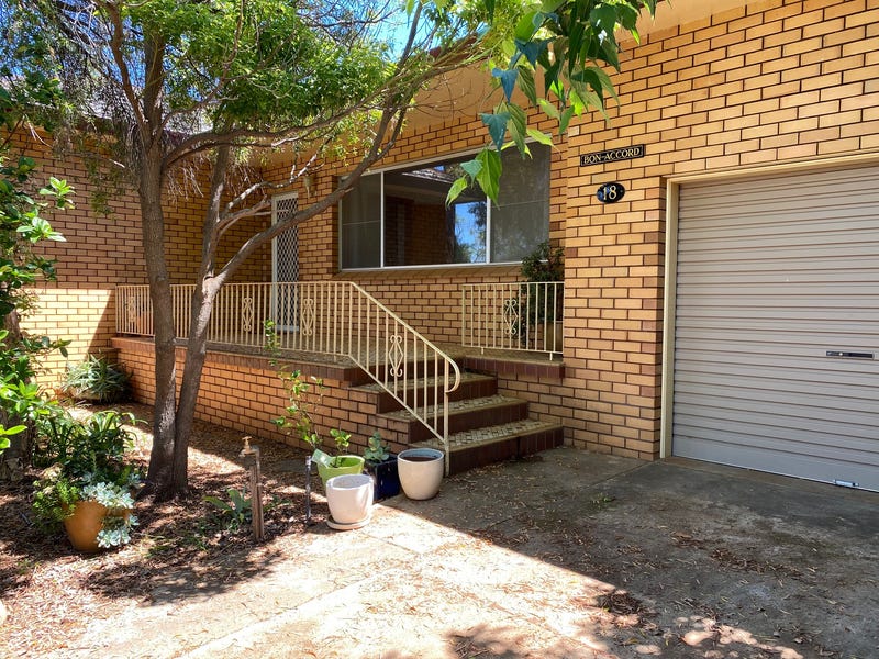 18 Oswin Street, Parkes, NSW 2870