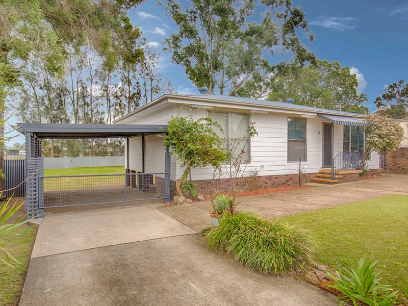 77 Main Road, Heddon Greta, NSW 2321