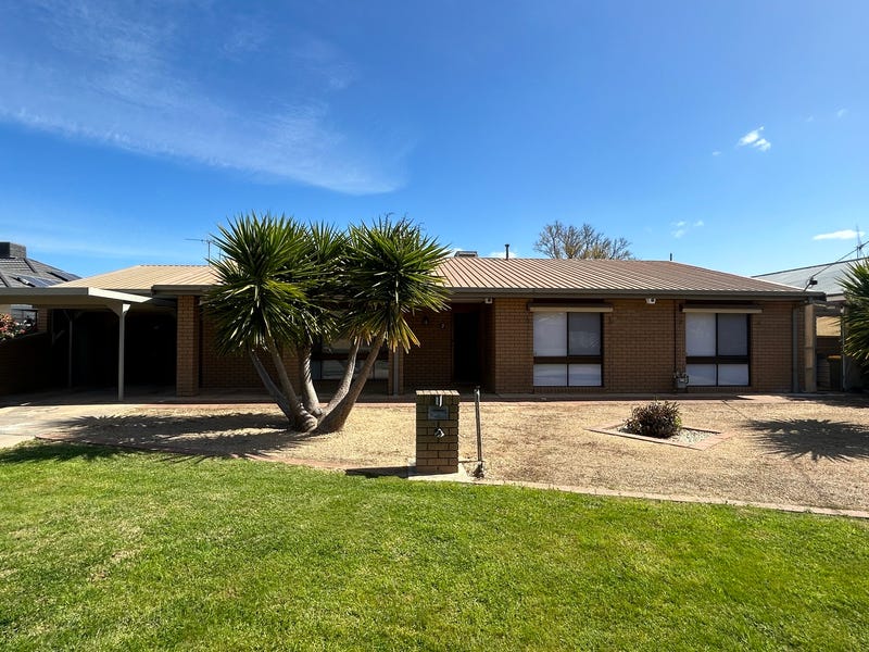 3 McCarthy Avenue, Numurkah, Vic 3636 Property Details