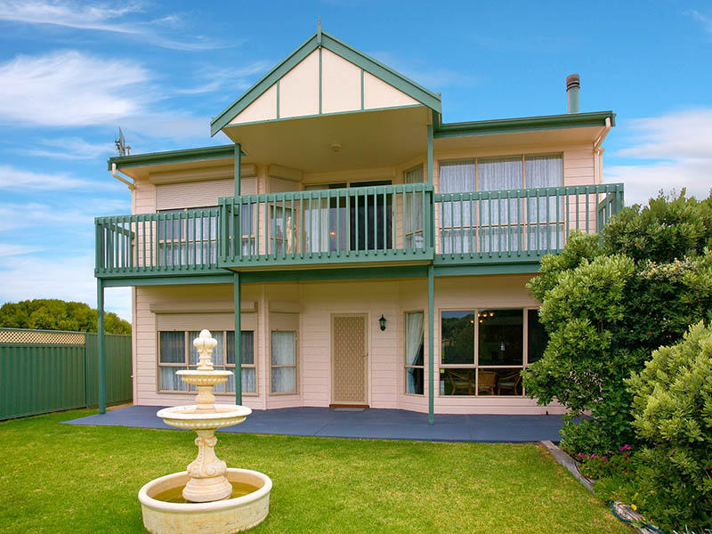 42 Newell Avenue, Middleton, SA 5213 Property Details