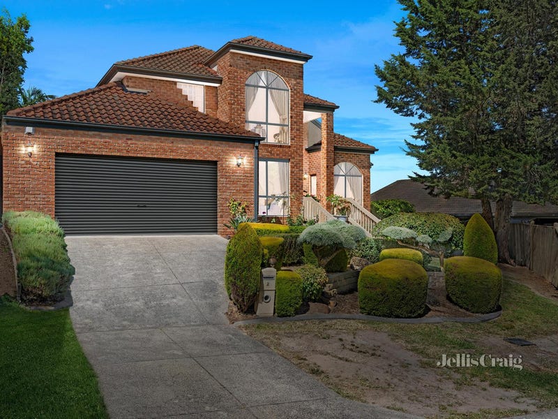 2 Benjamin Chase, Mooroolbark, Vic 3138 House for Sale realestate